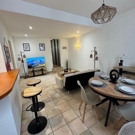 Charmant Appartement En Hypercentre De Castelnaudary Exterior photo