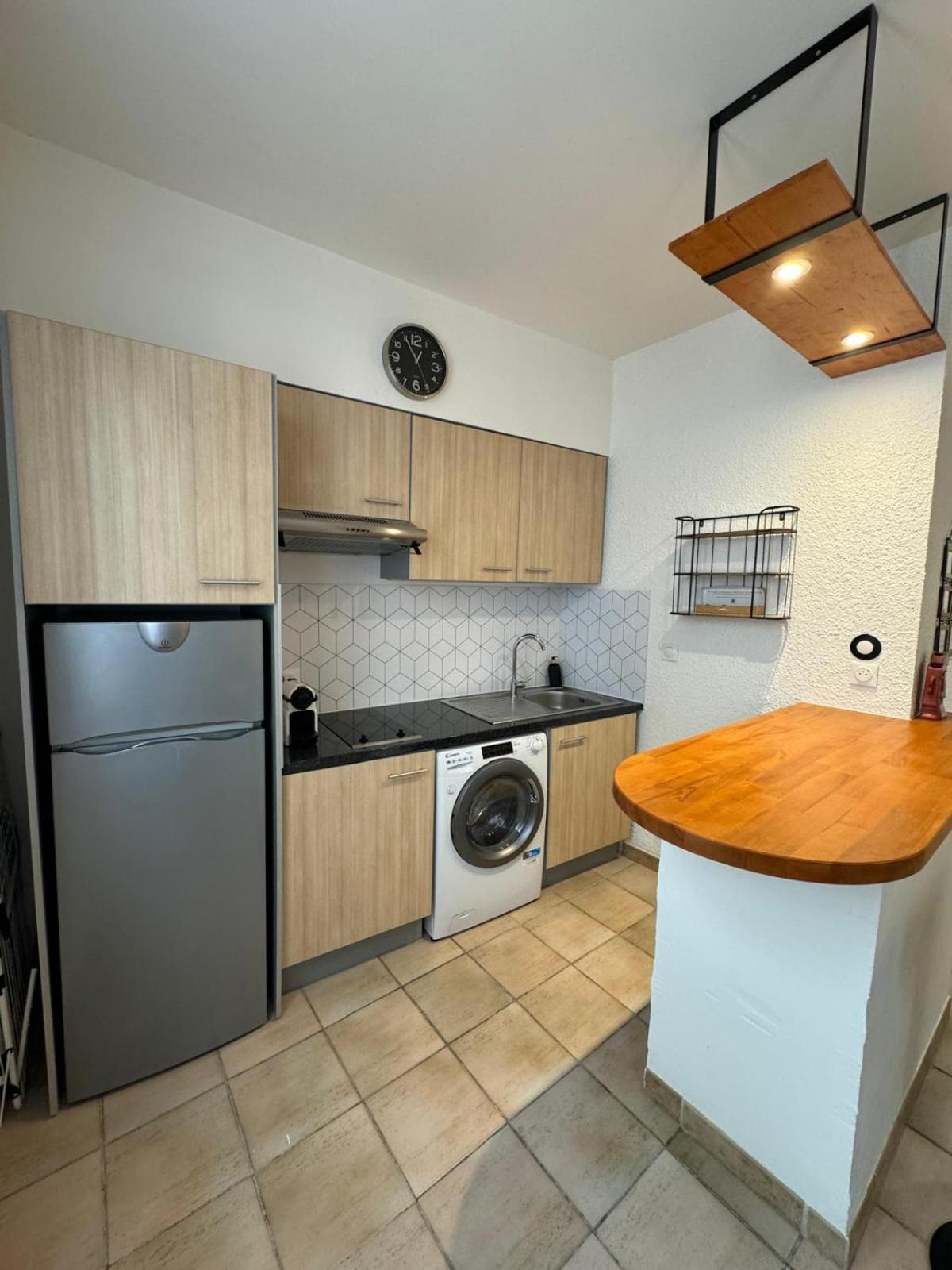 Charmant Appartement En Hypercentre De Castelnaudary Exterior photo